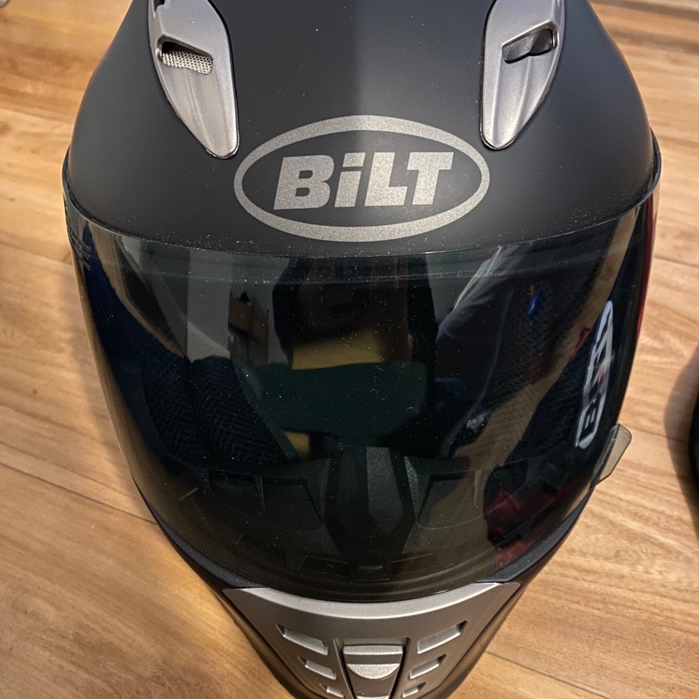 BILT HELMET